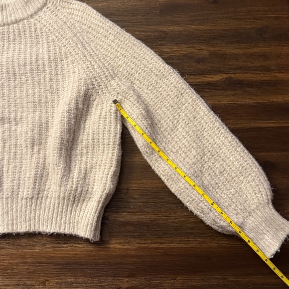 Universal Thread Thick Cream Knit Mock Neck Sweater Medium - Picture 7 of 10